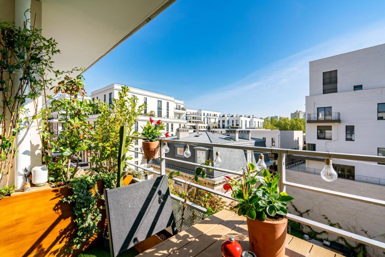 Stunning Apartment With Balcony To Visit Paris Levallois-Perret Kültér fotó